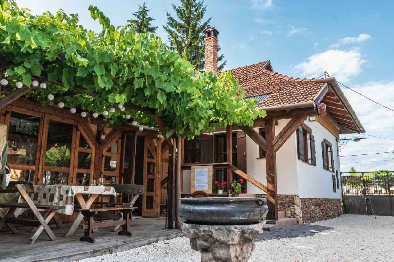 Pajta Apartman Eger Exterior foto
